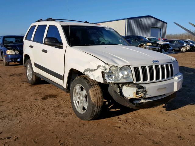 1J4GR48K75C664314 - 2005 JEEP GRAND CHER WHITE photo 1