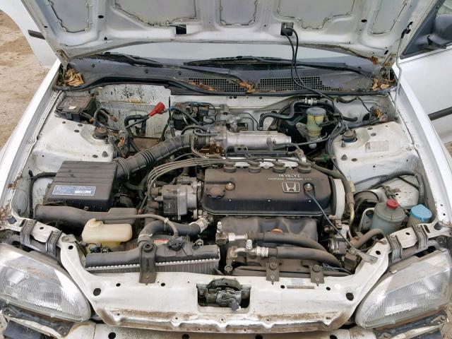 JHMEG8644NS018277 - 1992 HONDA CIVIC DX WHITE photo 7