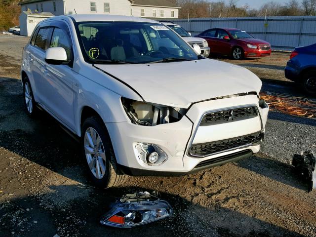 4A4AR3AU6EE001718 - 2014 MITSUBISHI OUTLANDER WHITE photo 1