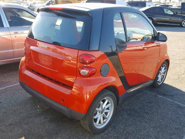 WMEEJ31X18K151799 - 2008 SMART FORTWO PUR ORANGE photo 4