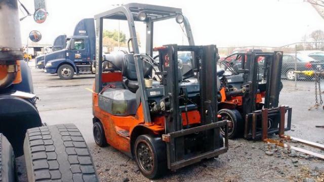 7FGCU2081732 - 2003 TOYOTA FORKLIFT UNKNOWN - NOT OK FOR INV. photo 1