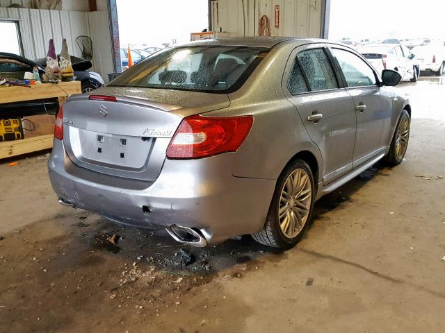 JS2RE9A87B6110213 - 2011 SUZUKI KIZASHI SP SILVER photo 4