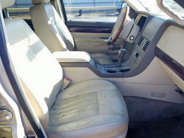 5LMEU88H64ZJ04165 - 2004 LINCOLN AVIATOR 棕色 照片 5