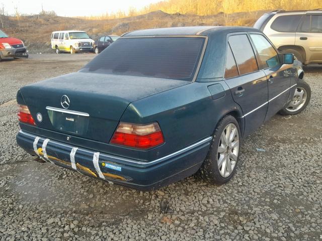 WDBEA32E6SC270556 - 1995 MERCEDES-BENZ E 320 BASE GREEN photo 4