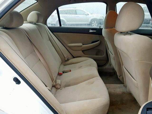 1HGCM56106A049251 - 2006 HONDA ACCORD VAL WHITE photo 6