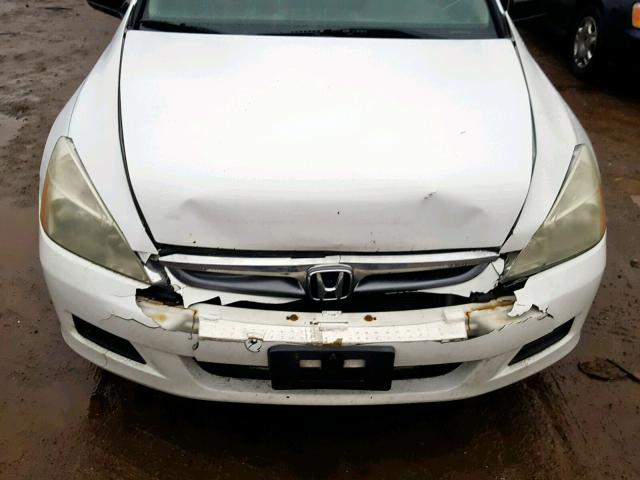 1HGCM56106A049251 - 2006 HONDA ACCORD VAL WHITE photo 9