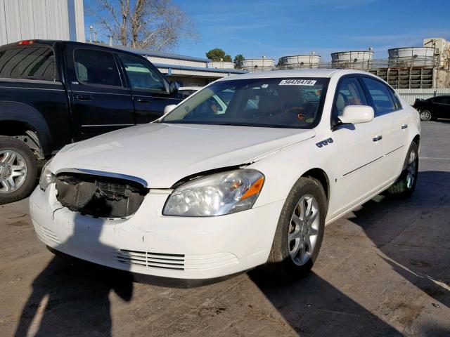 1G4HD57228U176561 - 2008 BUICK LUCERNE CX WHITE photo 2