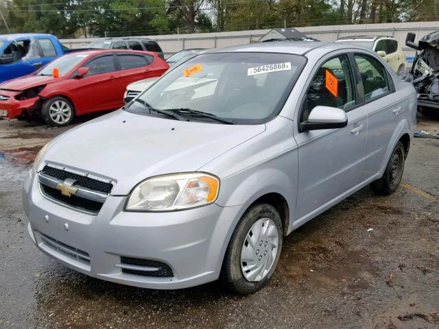 KL1TD5DE0AB085309 - 2010 CHEVROLET AVEO LS SILVER photo 2