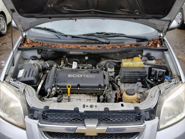 KL1TD5DE0AB085309 - 2010 CHEVROLET AVEO LS SILVER photo 7