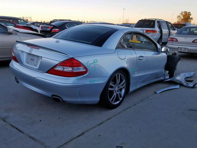 WDBSK71F58F140910 - 2008 MERCEDES-BENZ SL 550 SILVER photo 4