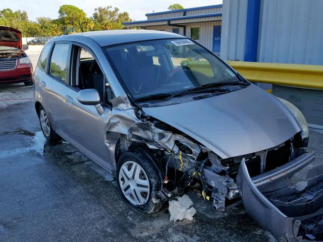 JHMGD38467S052578 - 2007 HONDA FIT GRAY photo 1