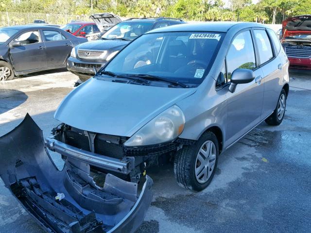 JHMGD38467S052578 - 2007 HONDA FIT GRAY photo 2