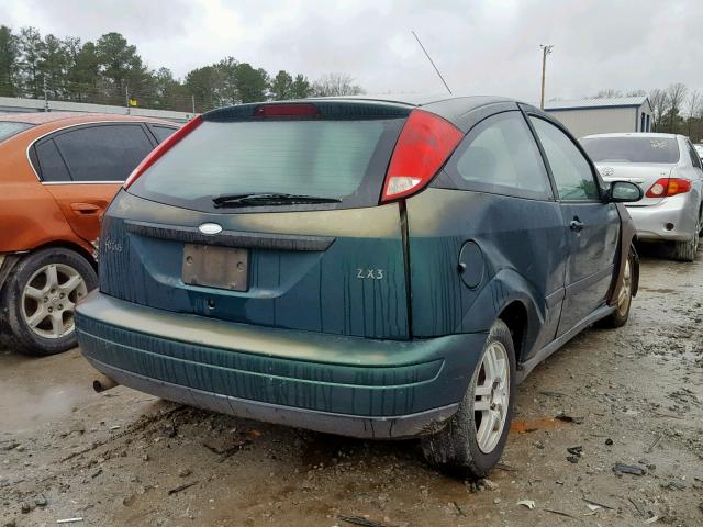 3FAFP3139YR203213 - 2000 FORD FOCUS ZX3 GREEN photo 4