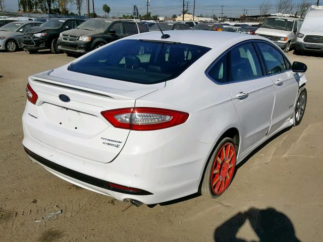 3FA6P0RU4FR137128 - 2015 FORD FUSION TIT WHITE photo 4