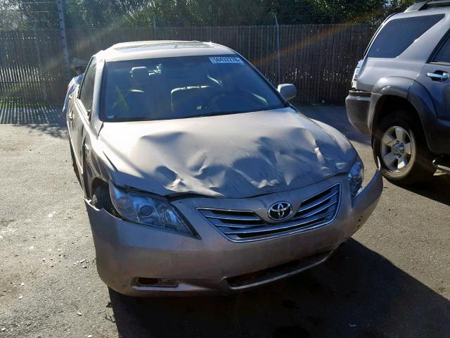 4T1BB46K68U045480 - 2008 TOYOTA CAMRY HYBR GOLD photo 1