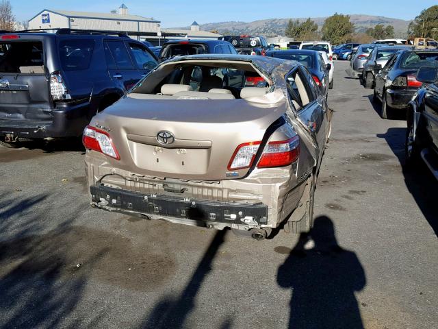 4T1BB46K68U045480 - 2008 TOYOTA CAMRY HYBR GOLD photo 4