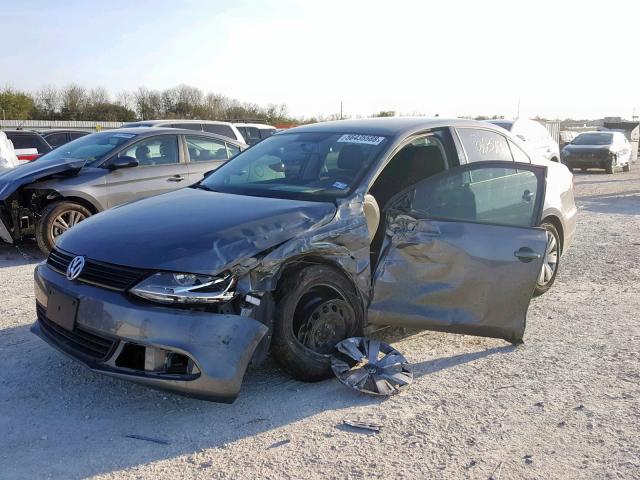 3VWLL7AJ2EM289260 - 2014 VOLKSWAGEN JETTA TDI GRAY photo 2