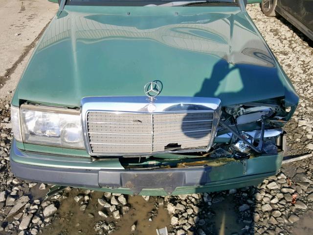 WDBED90E9LF142342 - 1990 MERCEDES-BENZ 300 TE 4MA GREEN photo 7