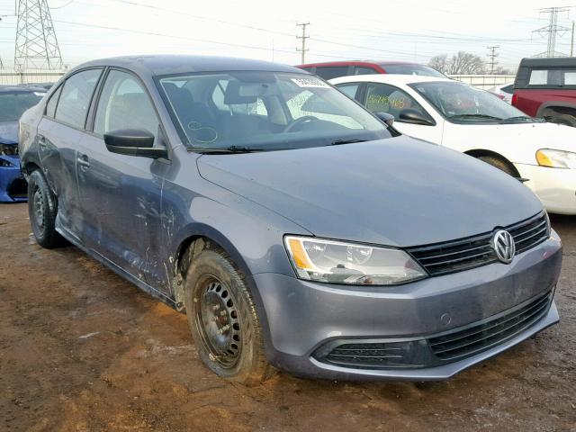 3VW2K7AJ4EM429775 - 2014 VOLKSWAGEN JETTA BASE GRAY photo 1