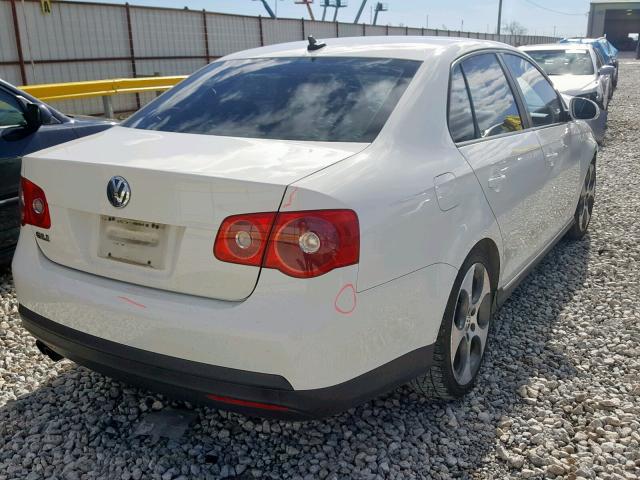 3VWXJ81K97M037238 - 2007 VOLKSWAGEN JETTA GLI WHITE photo 4