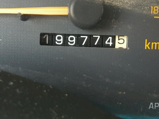 1G2WP52K83F128543 - 2003 PONTIAC GRAND PRIX RED photo 8