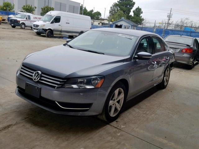 1VWBT7A35EC050123 - 2014 VOLKSWAGEN PASSAT SE GRAY photo 2