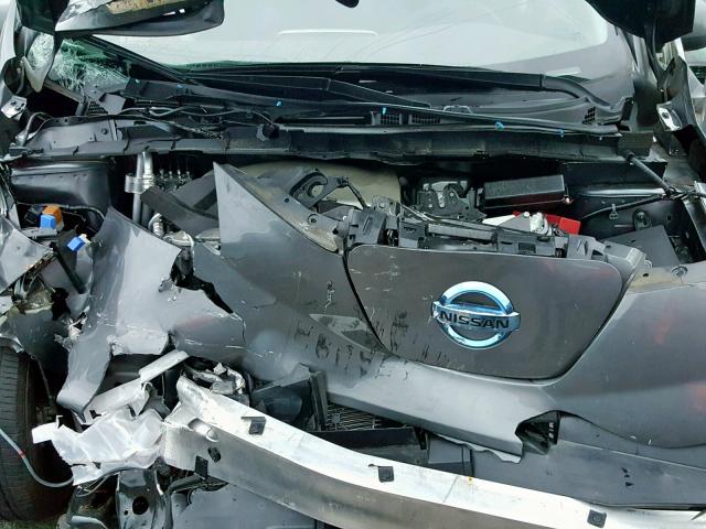 1N4BZ0CP1HC307197 - 2017 NISSAN LEAF S GRAY photo 7