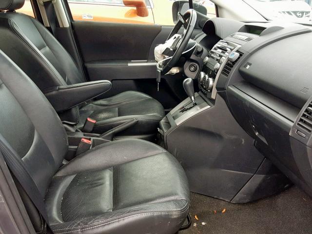 JM1CR2W39A0382529 - 2010 MAZDA 5 GRAY photo 5