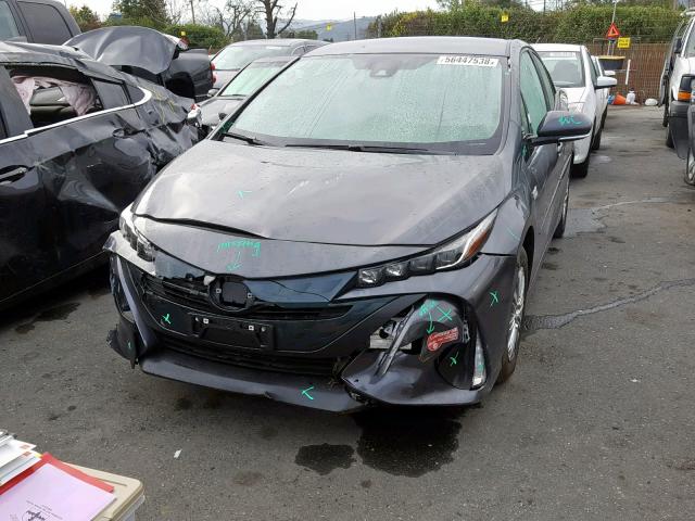 JTDKARFPXJ3082902 - 2018 TOYOTA PRIUS PRIM CHARCOAL photo 2