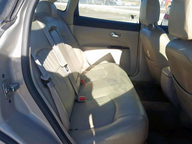 2G4WC582781177368 - 2008 BUICK LACROSSE C GOLD photo 6