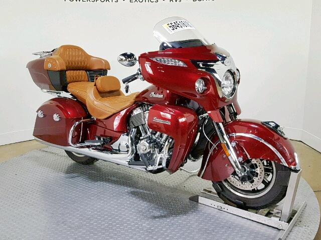 56KTRAAA9J3368817 - 2018 INDIAN MOTORCYCLE CO. ROADMASTER BURGUNDY photo 2