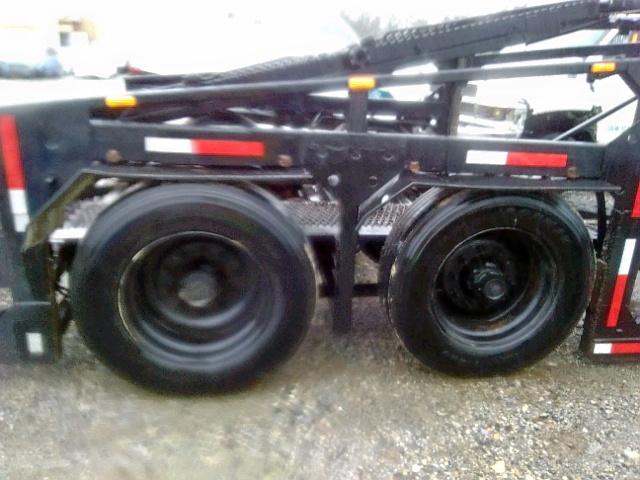 1J9CS5328WC279193 - 1998 UTILITY TRAILER BLACK photo 10