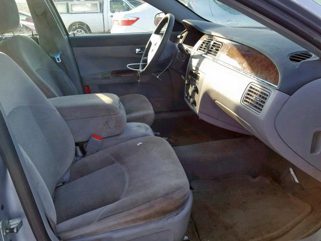 2G4WC532951265177 - 2005 BUICK LACROSSE C SILVER photo 5