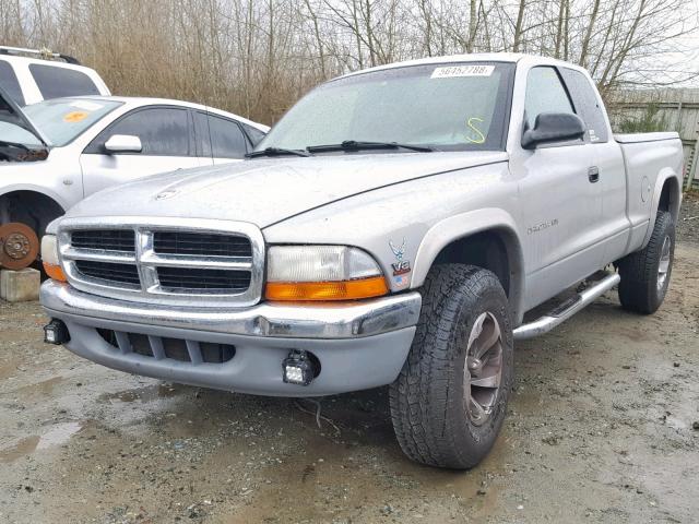 1B7GG23Y9VS293156 - 1997 DODGE DAKOTA SILVER photo 2