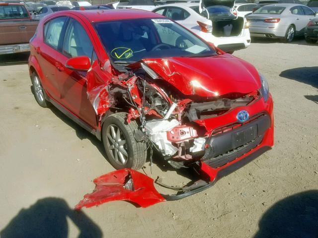 JTDKDTB32H1590911 - 2017 TOYOTA PRIUS C RED photo 1