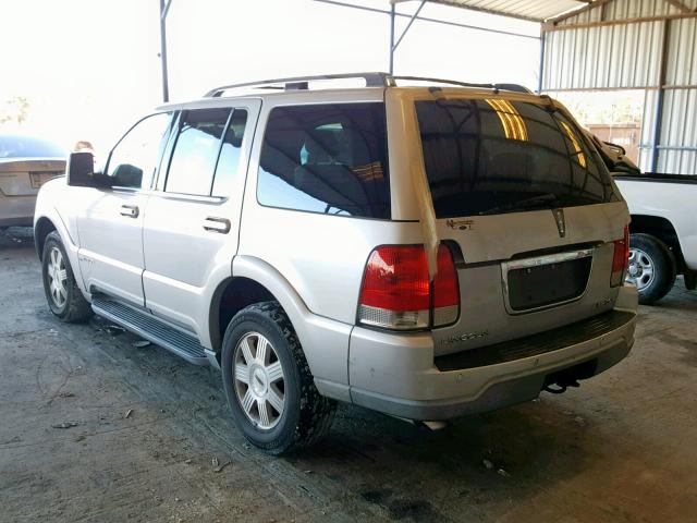 5LMEU88H34ZJ17875 - 2004 LINCOLN AVIATOR 银色 照片 3