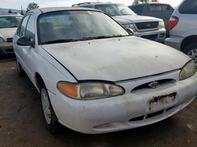 3FAFP13P2YR234498 - 2000 FORD ESCORT WHITE photo 1