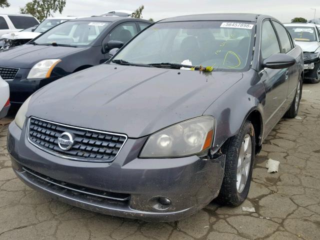 1N4BL11D75N445875 - 2005 NISSAN ALTIMA SE SILVER photo 2