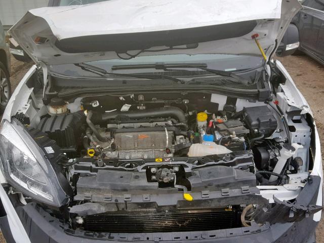 ZFBERFAT4G6C22075 - 2016 RAM PROMASTER 白色 照片 7