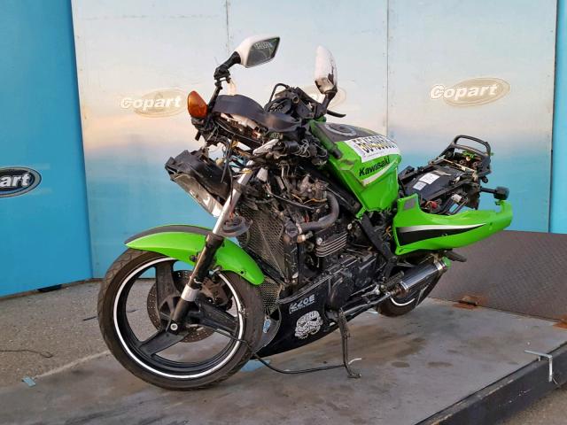 JKAEXVD156A098795 - 2006 KAWASAKI EX500 D GREEN photo 2