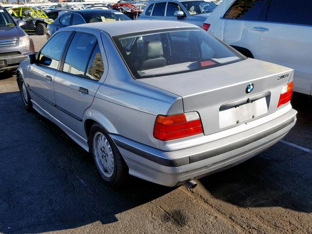 4USCD8323TLC72409 - 1996 BMW 318 I AUTO SILVER photo 3