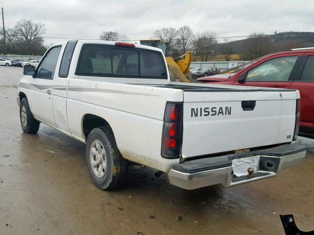 1N6SD16S1VC407453 - 1997 NISSAN TRUCK KING WHITE photo 3