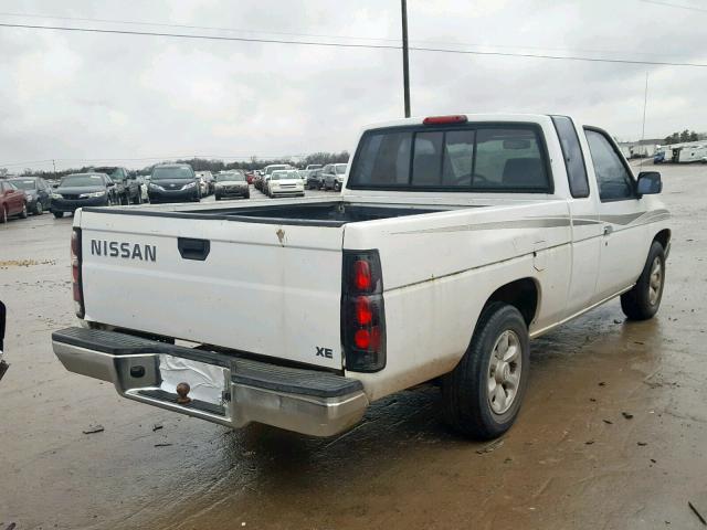 1N6SD16S1VC407453 - 1997 NISSAN TRUCK KING WHITE photo 4