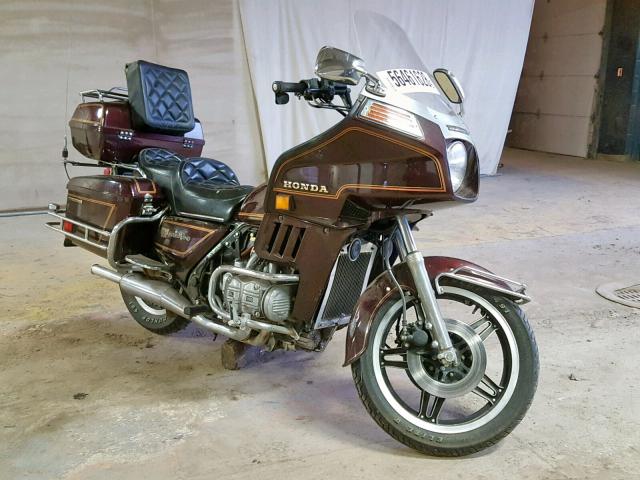 SC0215BA108820 - 1981 HONDA MOTORCYCLE BURGUNDY photo 1