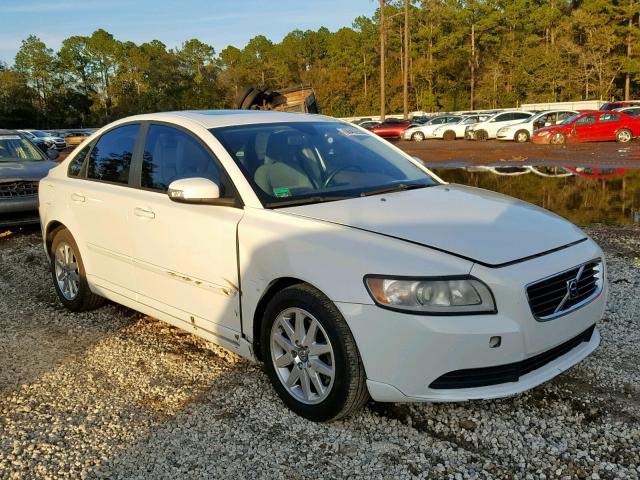 YV1MS382092454151 - 2009 VOLVO S40 2.4I WHITE photo 1