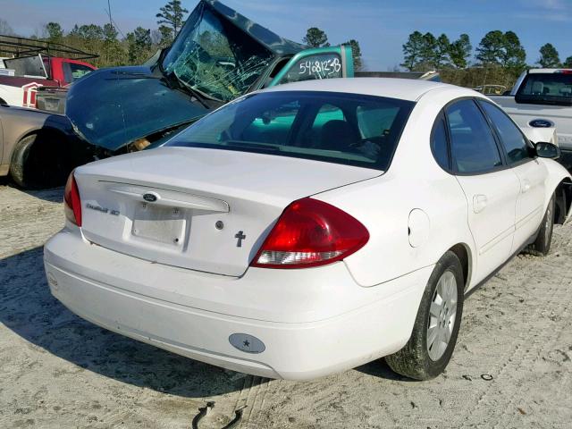 1FAFP53U55A252187 - 2005 FORD TAURUS SE WHITE photo 4