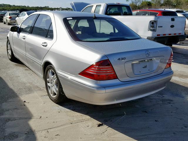 WDBNG70JX3A338523 - 2003 MERCEDES-BENZ S 430 SILVER photo 3