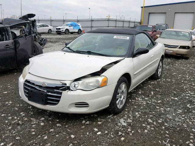 1C3EL75R15N536984 - 2005 CHRYSLER SEBRING GT WHITE photo 2