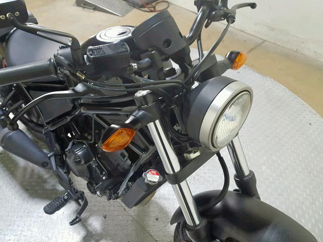 MLHNC5308H5000622 - 2017 HONDA CMX300 BLACK photo 13