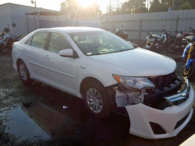 4T1BD1FK0DU080325 - 2013 TOYOTA CAMRY HYBR WHITE photo 1